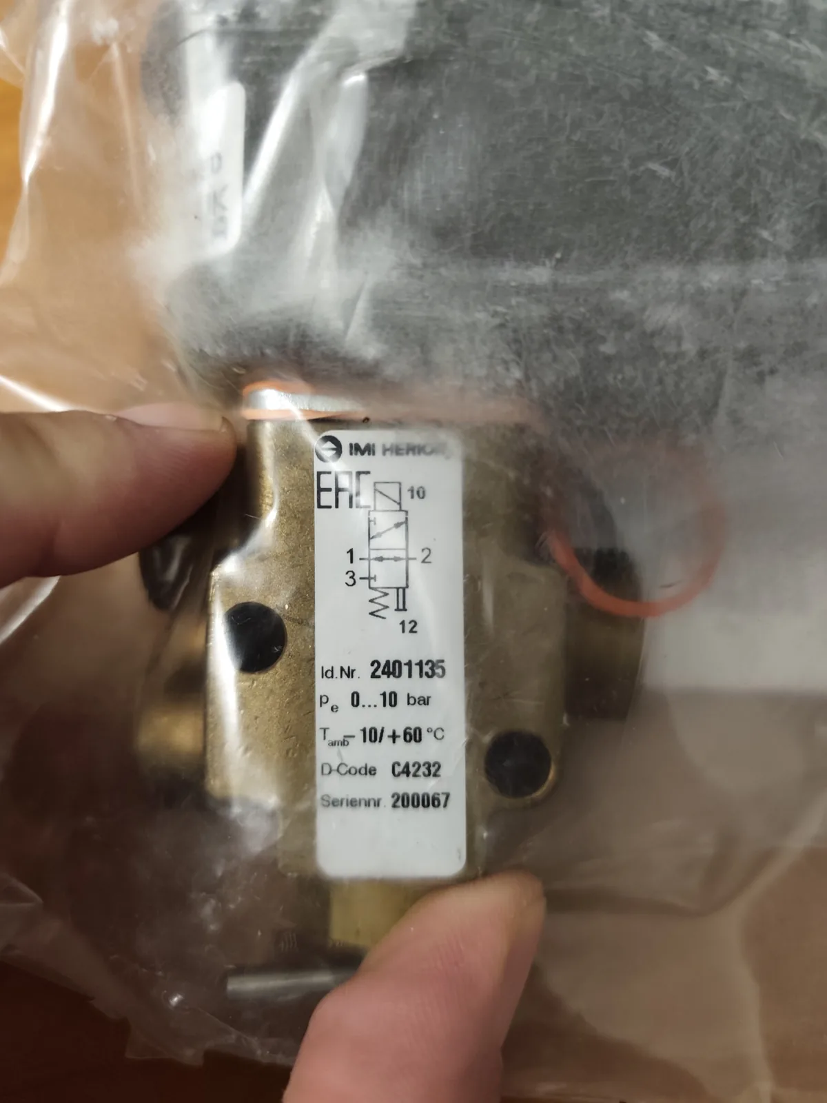 IMI Herion 2401135 3/2-Way Solenoid Poppet Valve, 0–10 bar, with 24 V DC Coil