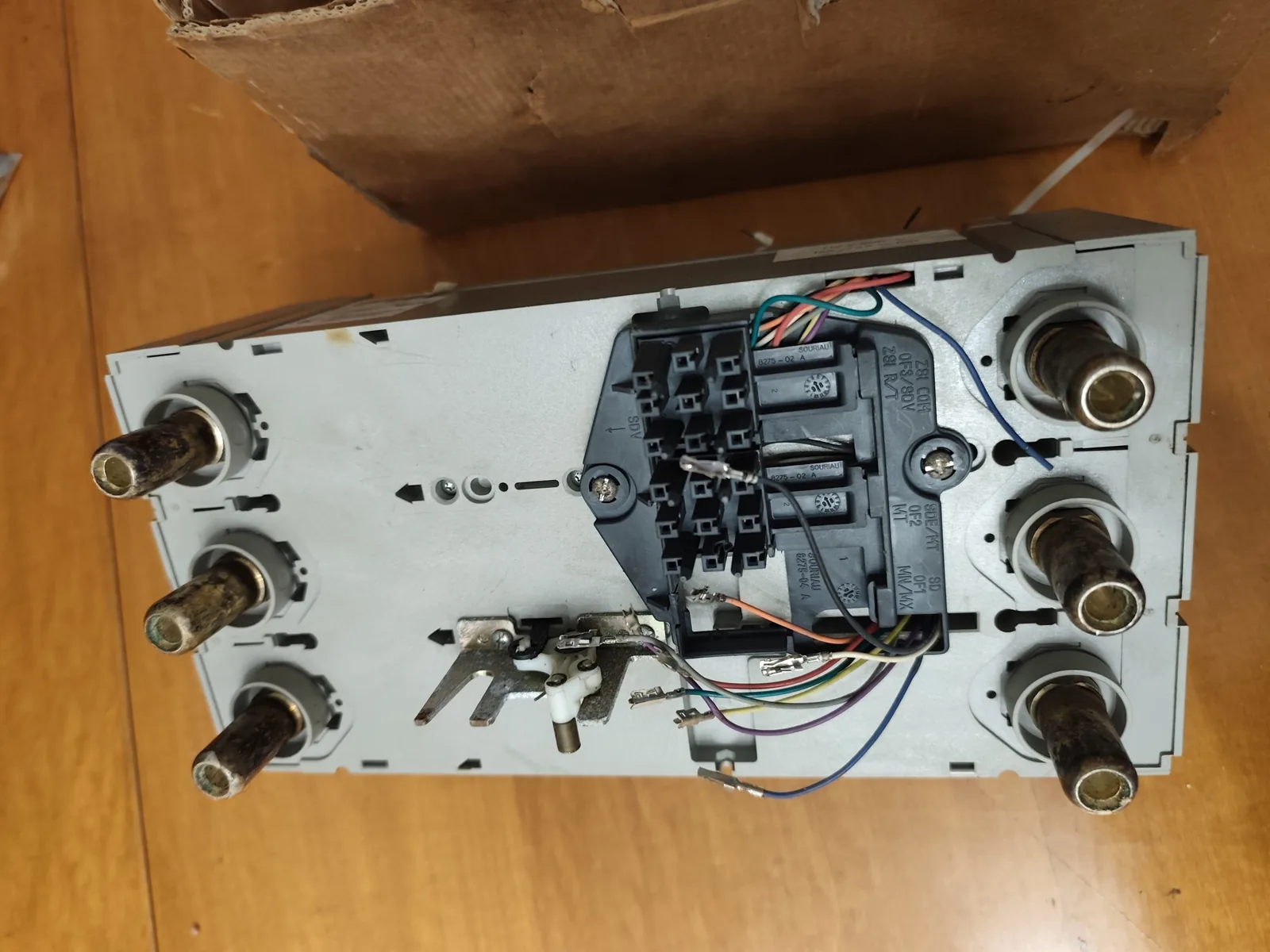 Merlin Gerin Compact NS630N 630 A 3-Pole Circuit Breaker (STR23SE Trip Unit)