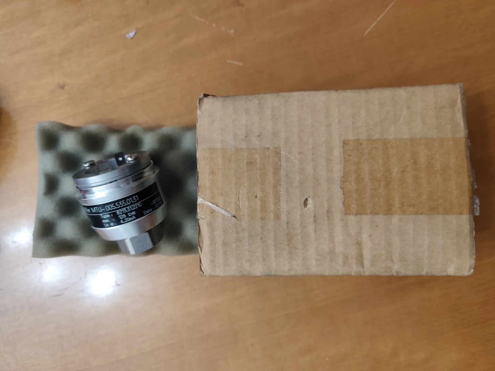 MTU 005 535 01 31 Pressure Transmitter (Type 8213.31.2210, 0–64 bar, 4–20 mA)